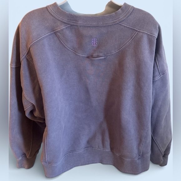 FP Movement Pullover Sweatshirt Size Large Purple Relaxed Fit Crew Neckline - Picture 6 of 15